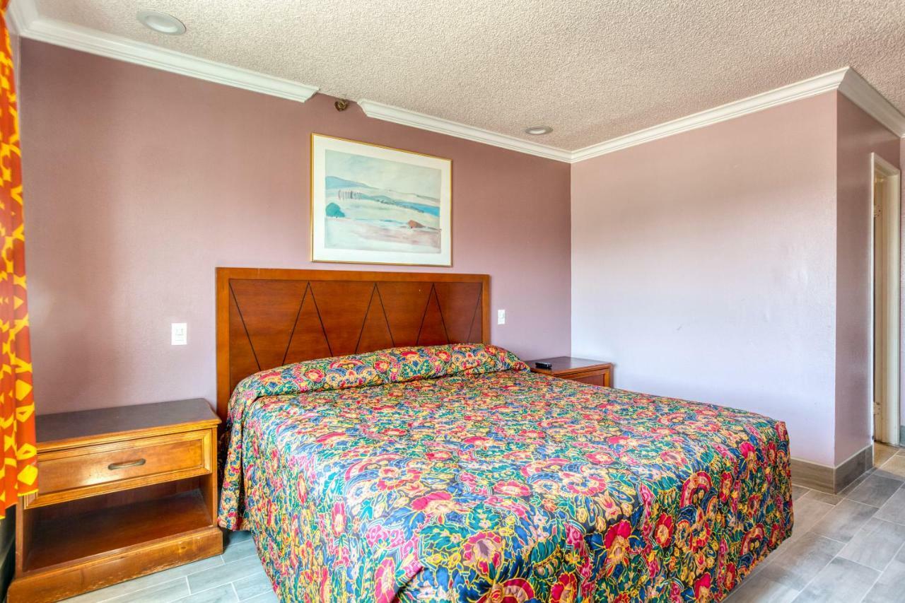 Hotel Corona Ca - Hwy 91 Εξωτερικό φωτογραφία