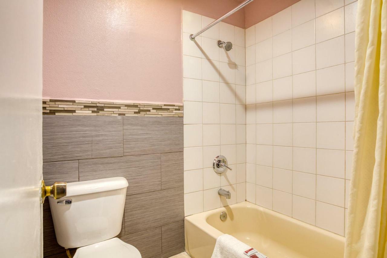 Hotel Corona Ca - Hwy 91 Εξωτερικό φωτογραφία