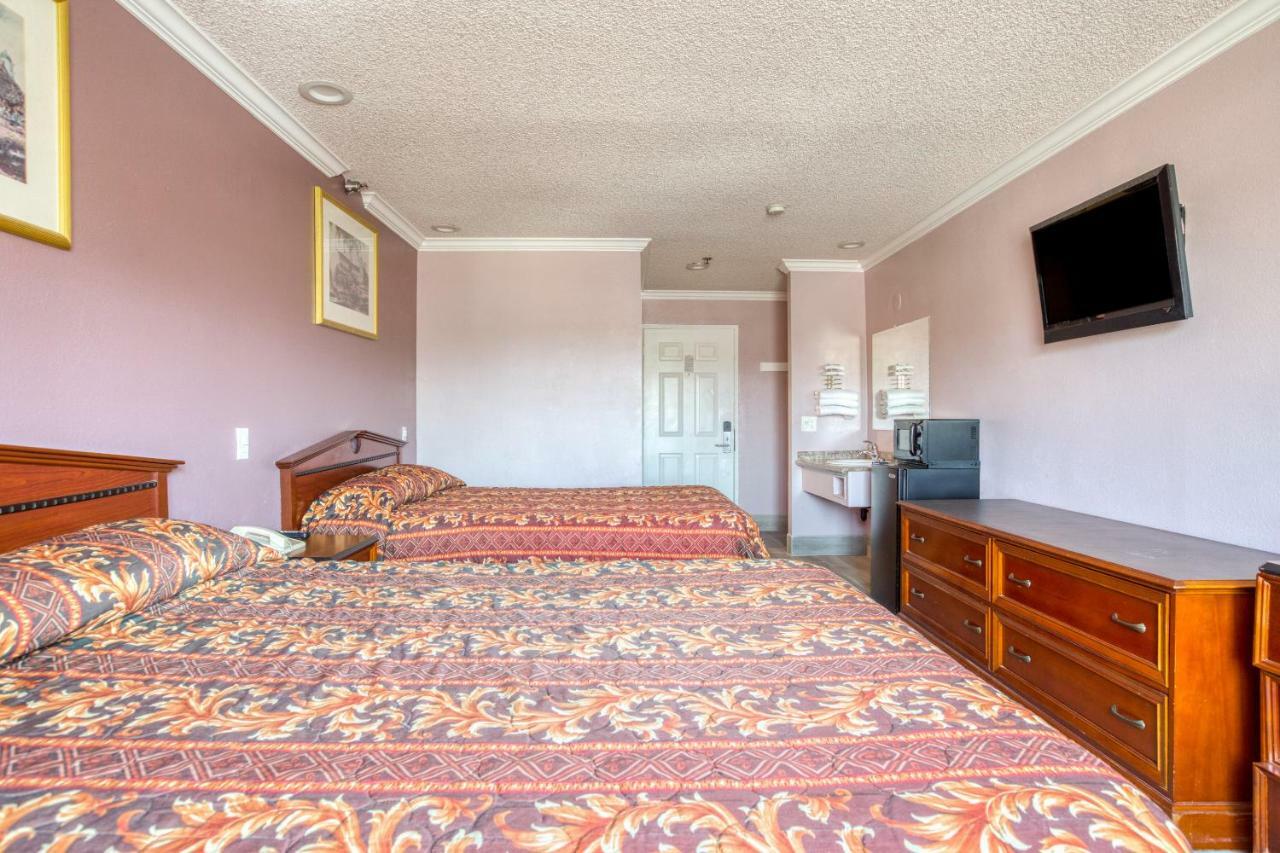 Hotel Corona Ca - Hwy 91 Εξωτερικό φωτογραφία