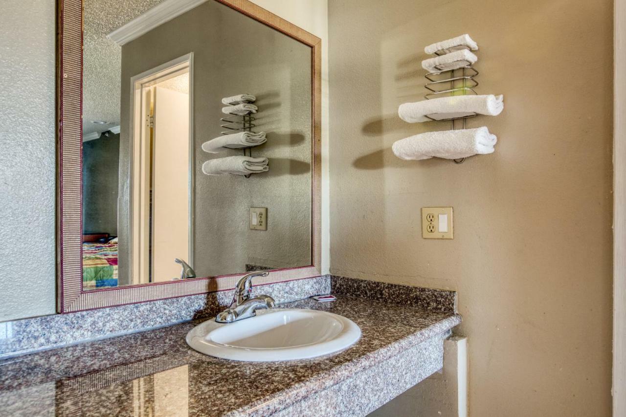 Hotel Corona Ca - Hwy 91 Εξωτερικό φωτογραφία
