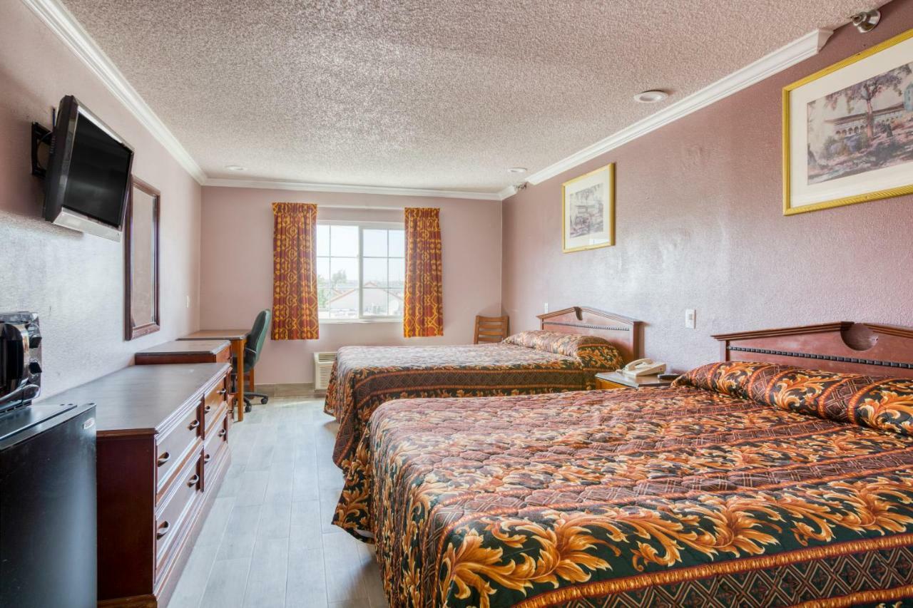 Hotel Corona Ca - Hwy 91 Εξωτερικό φωτογραφία